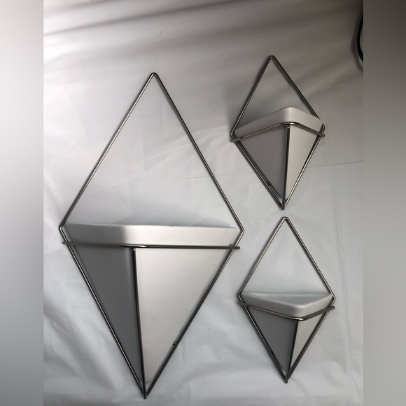 Umbra Trigg Wall Planters - Picture 2 of 5